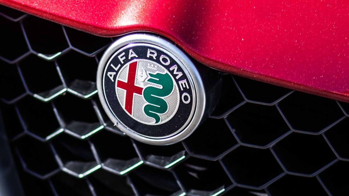 Italian luxury car brands - Alfa Romeo