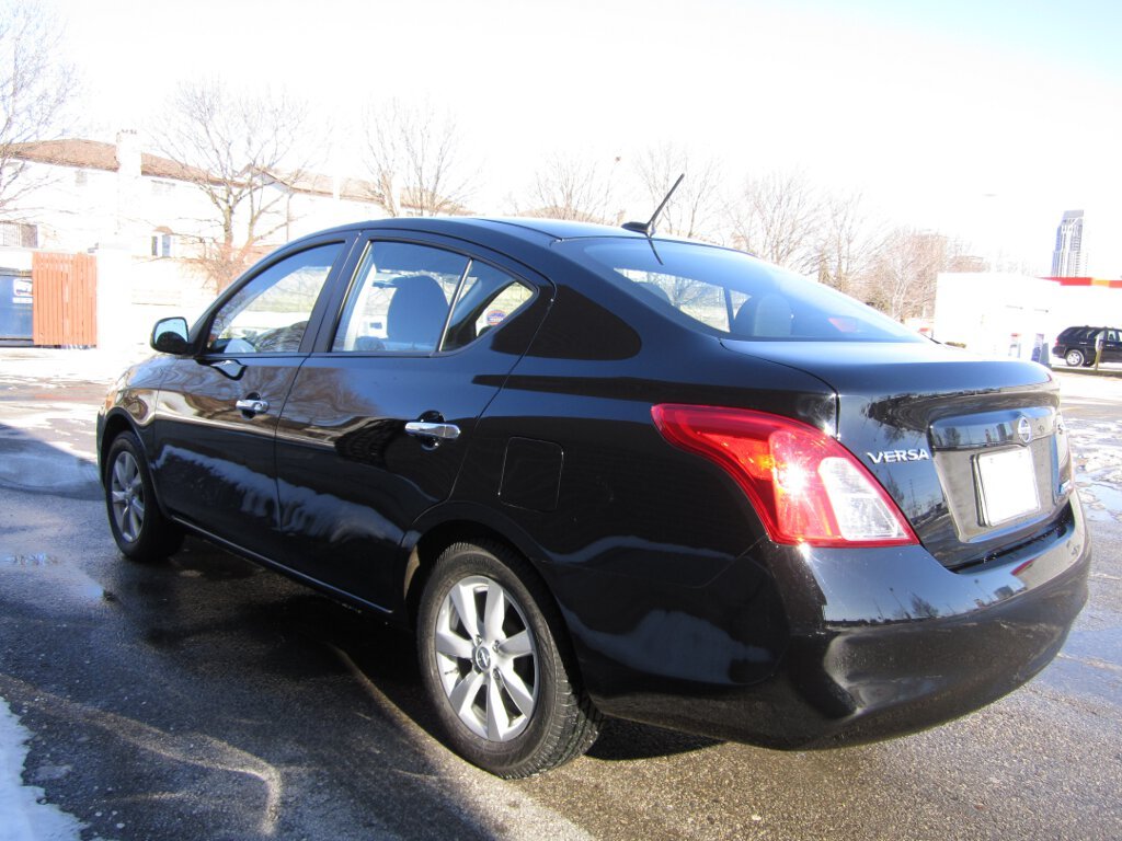 2012 Nissan versa sl review #3