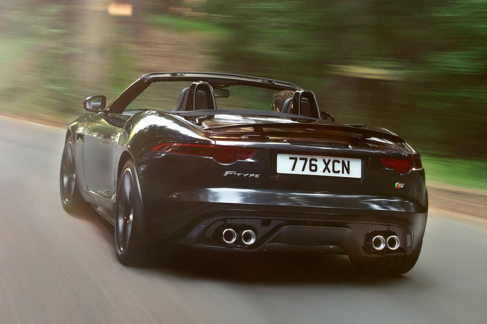 New Jaguar F Type Roadster Pictures And Details Video Autotribute