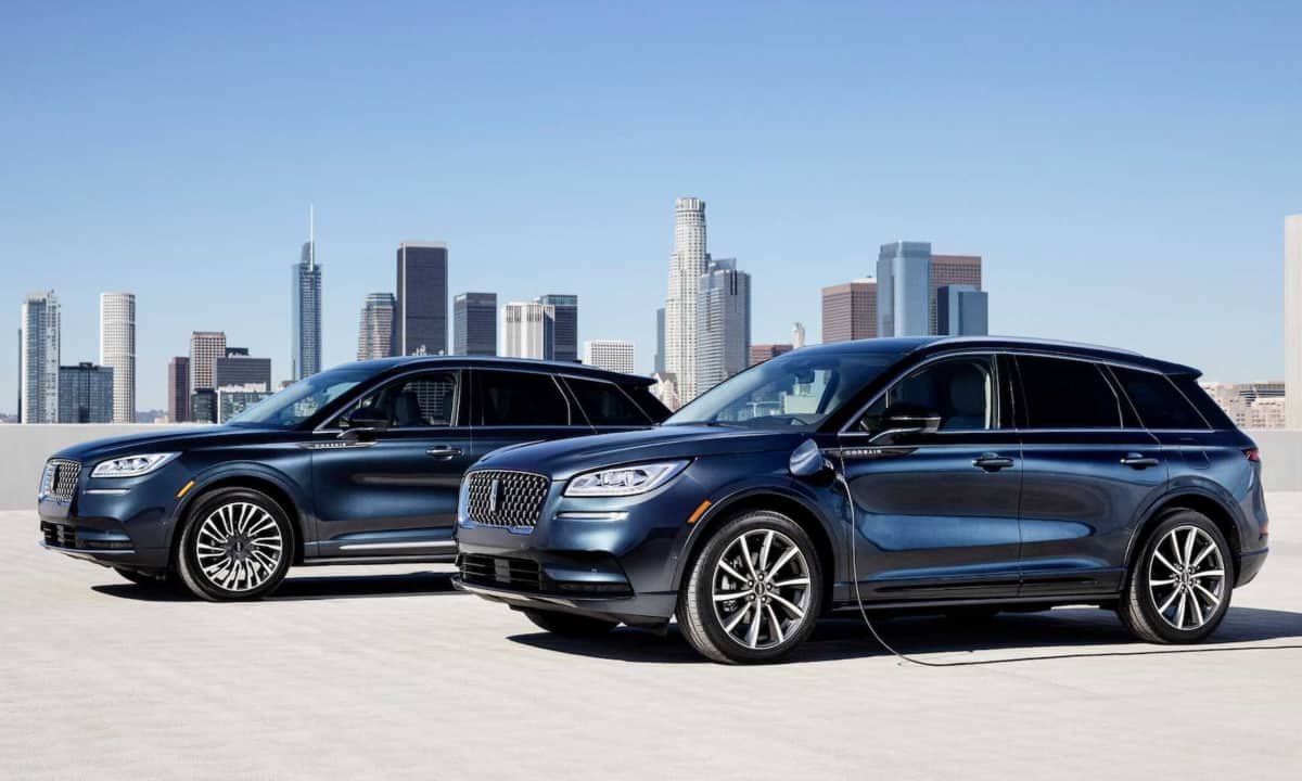 Lincoln Corsair Grand Touring Plugin Hybrid Arrives With Electric AWD